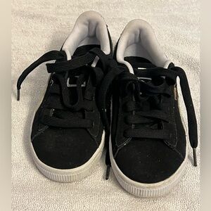 Puma Suede Classic XXI Sneakers - Youth Size 1.5